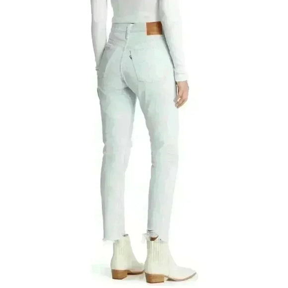 NWT Levi's 501 Light Wash High Rise Distressed Skinny Jeans - Picture 10 of 16
